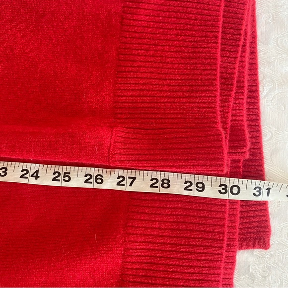 Sofia cashmere red cashmere poncho sweater - Picture 7 of 7
